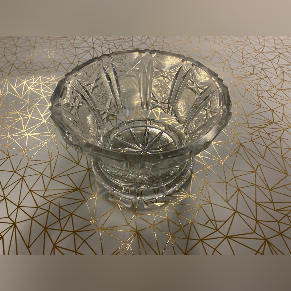 Vintage open/uncovered candy dish leaded crystal.